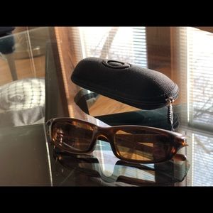 Oakley Women’s Sunglasses Vintage 90’s USA Made